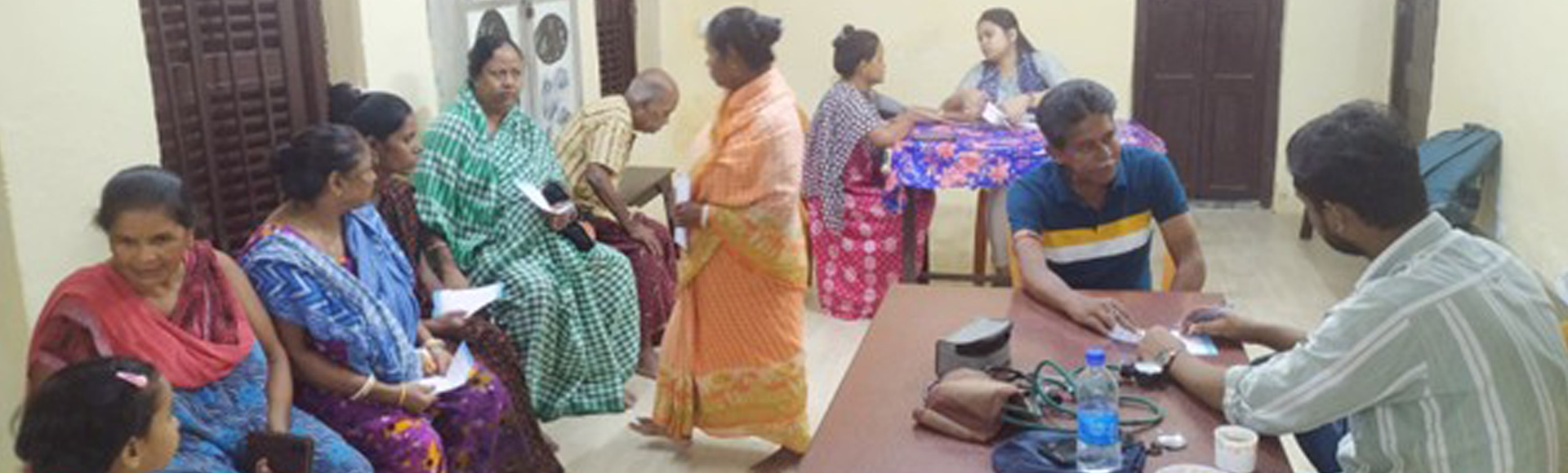 An urban health camp in Kolkata